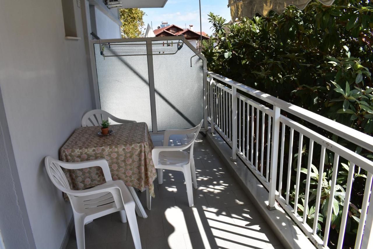Galanis Studios And Apartments Platamonas Exterior foto